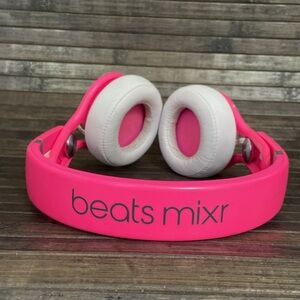 Beats By Dre Mixr Headphones Hot Pink Limited Edition Wired Over Ear Headphones